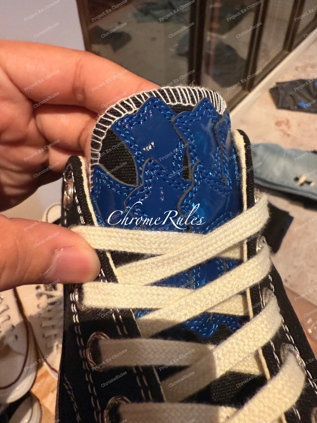 Blue Patent Patch Converse — 圖片 1