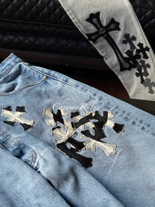 Zebra Patch Levi’s 501 — image 1