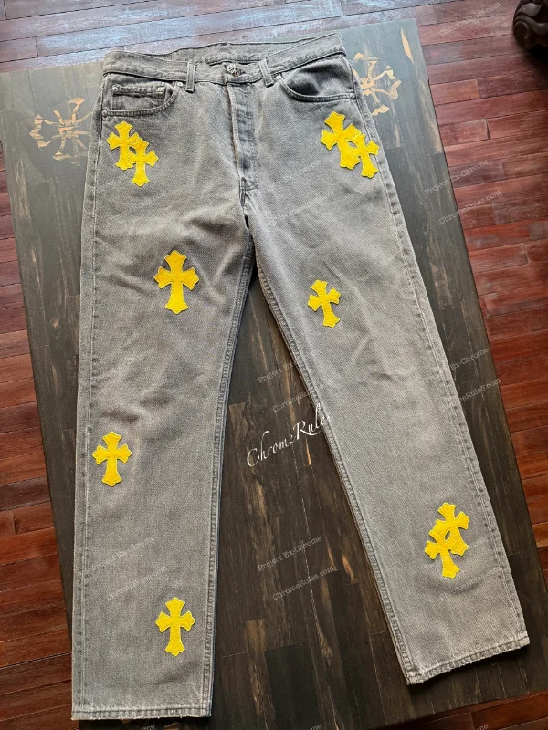 Yellow Patch Levi’s 501 — image 1