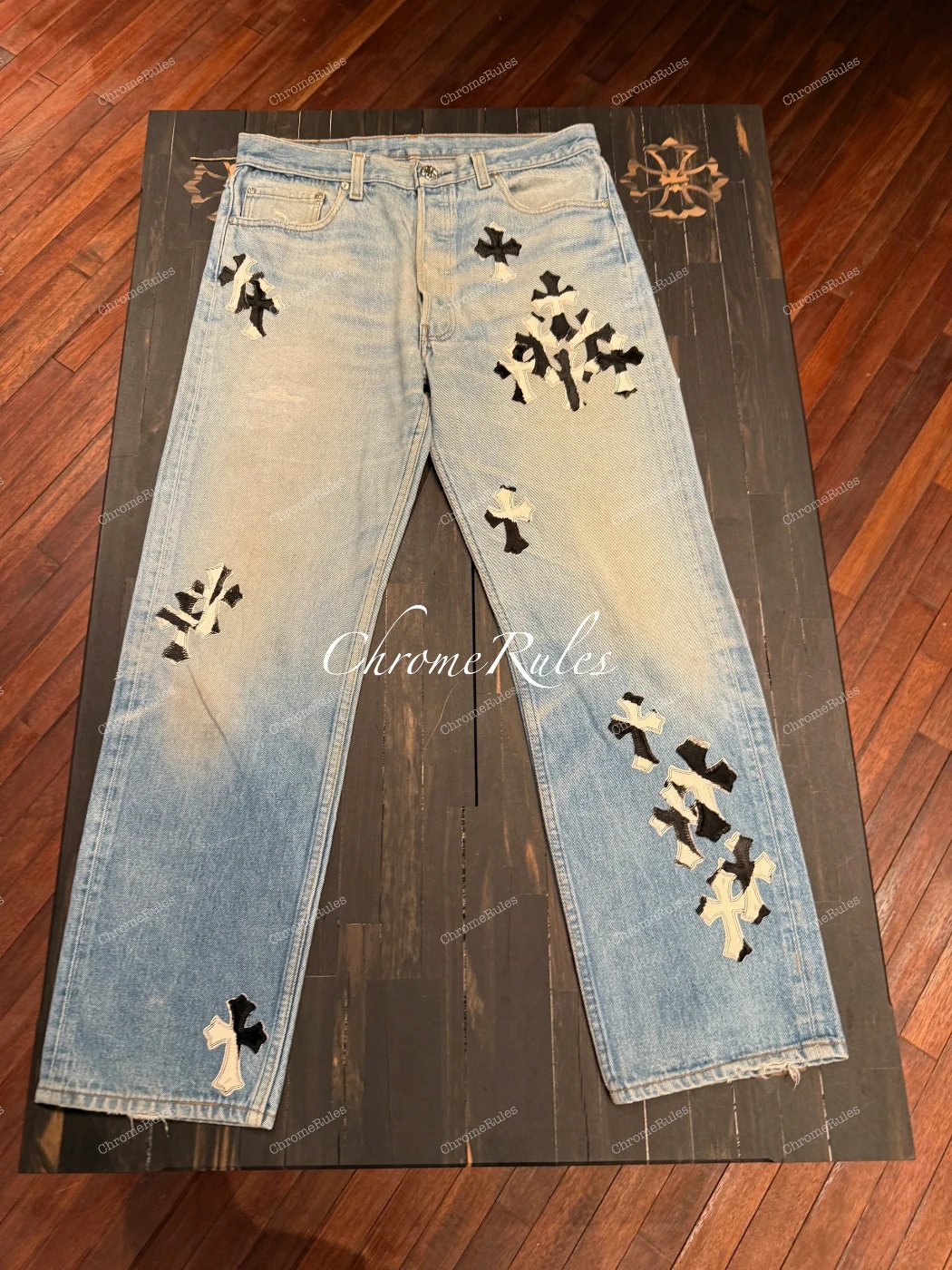 Zebra Pony Patch Levi’s 501 — image 1