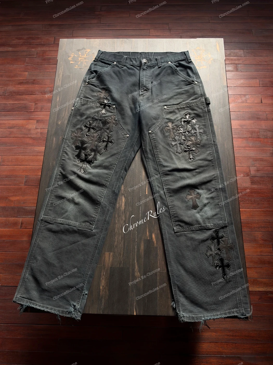 Triple Black Carpenter — 画像 1