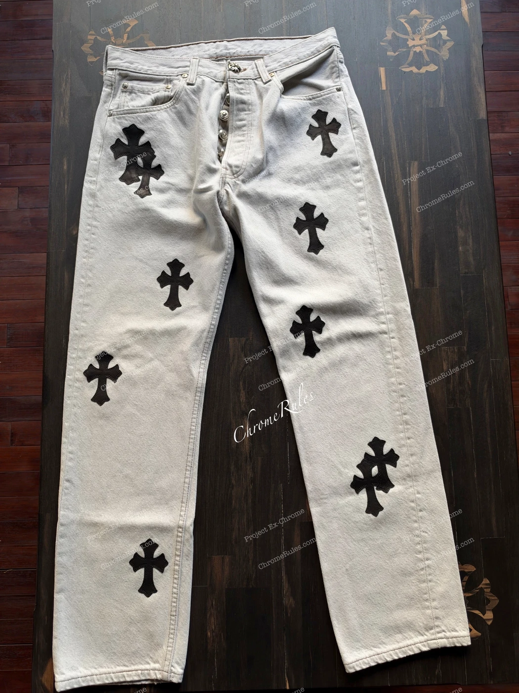 White Grey Patch Levi’s 501 — image 1