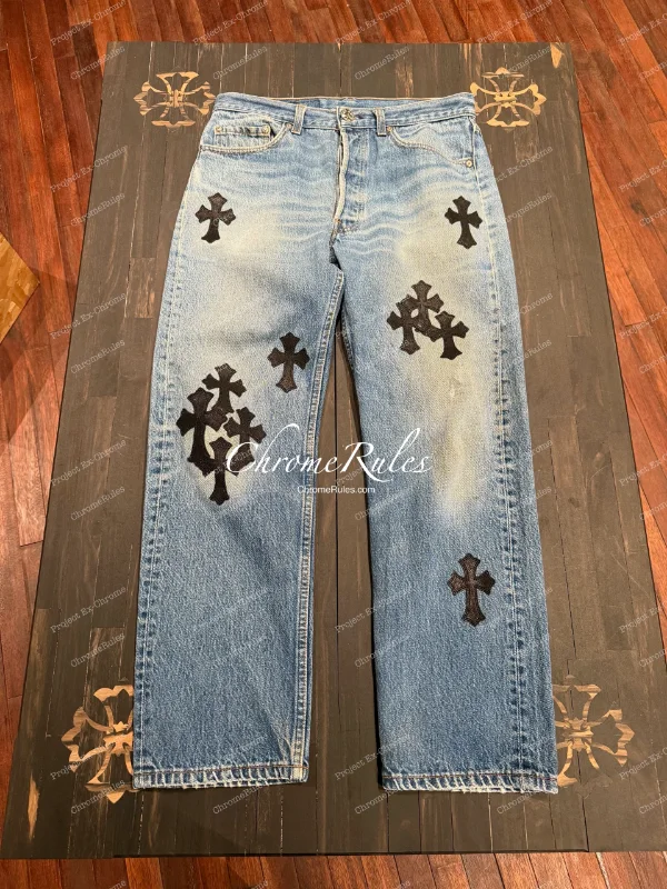 26 Classic Patch Levi’s 501 — image 1