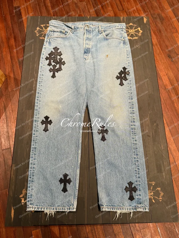 26 Classic Patch Levi’s 501 — image 1