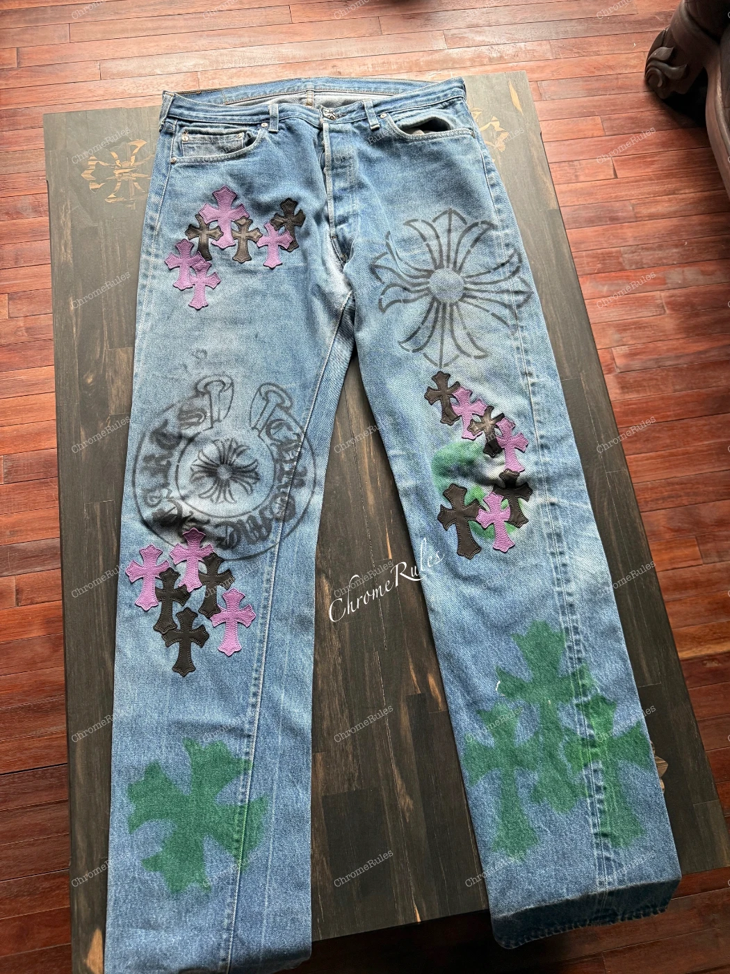 Green Stencil Patch Levi’s 501 — image 1