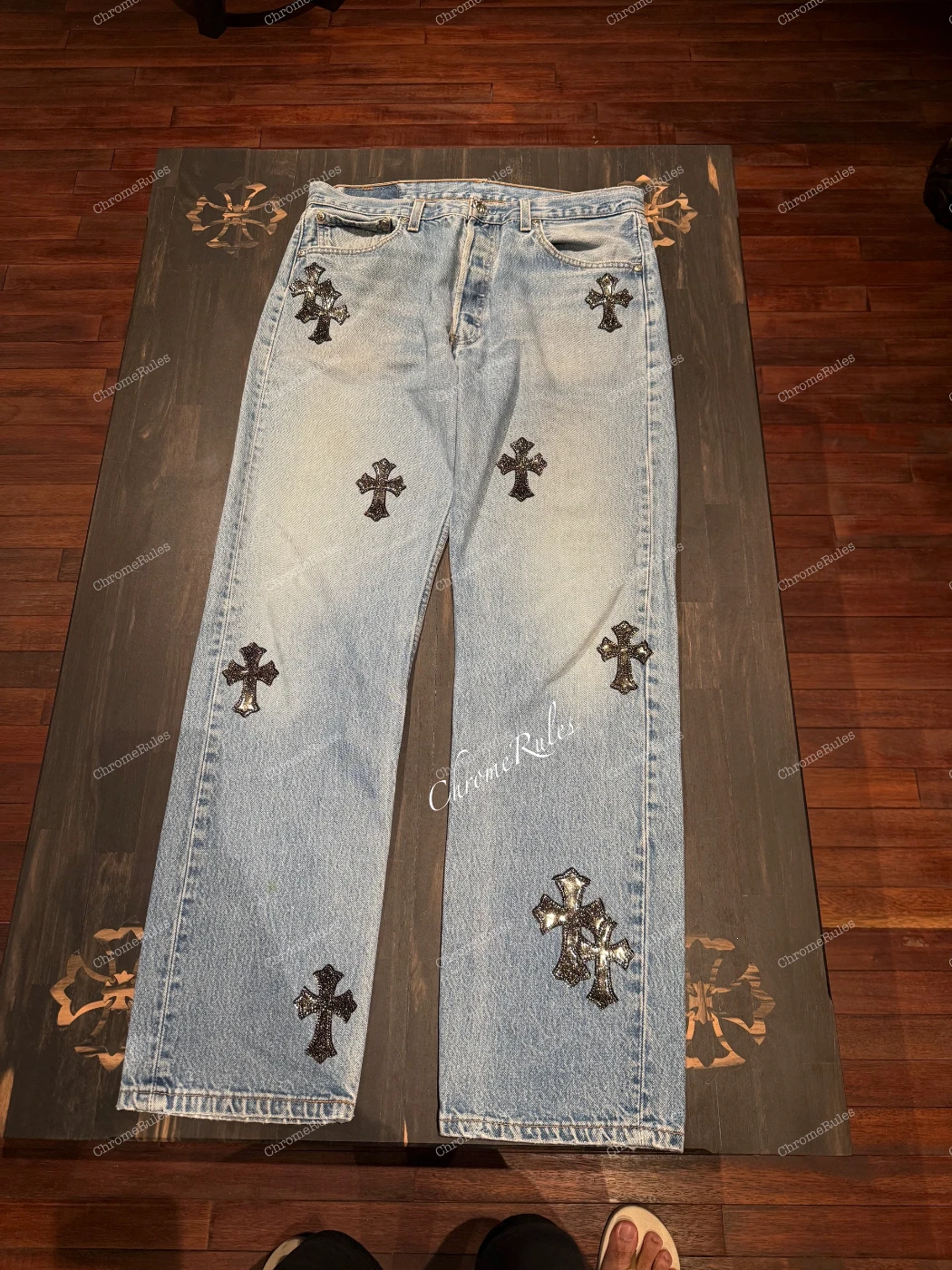 Black Galaxy Levi’s 501 — image 1