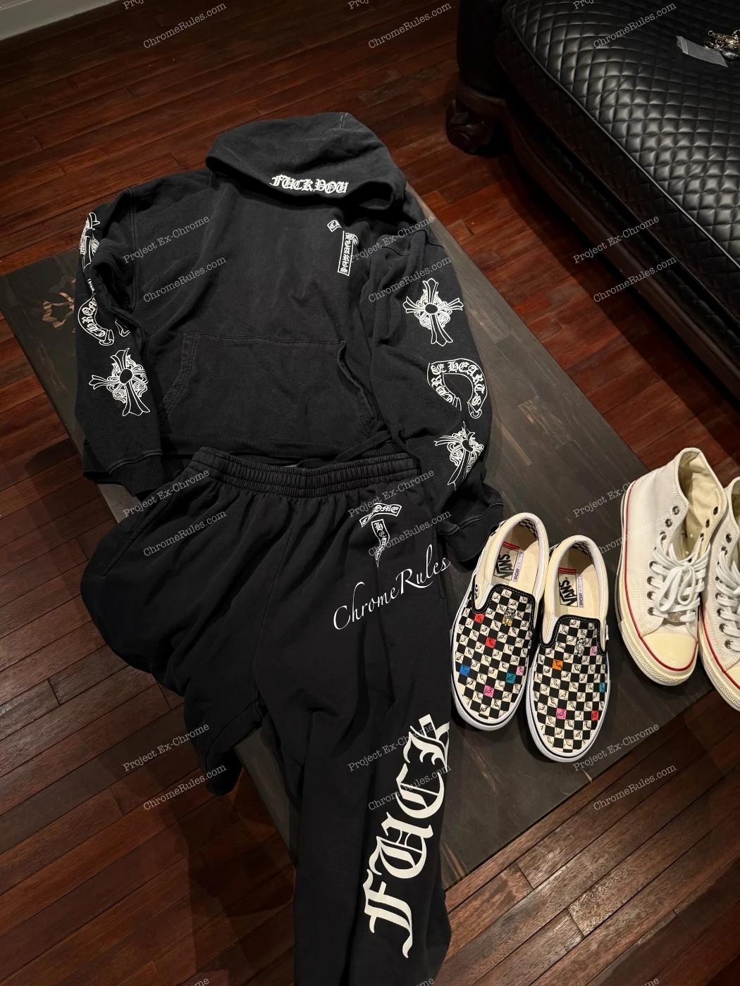 Soap Hoodie, Sweater, Shorts — 画像 1