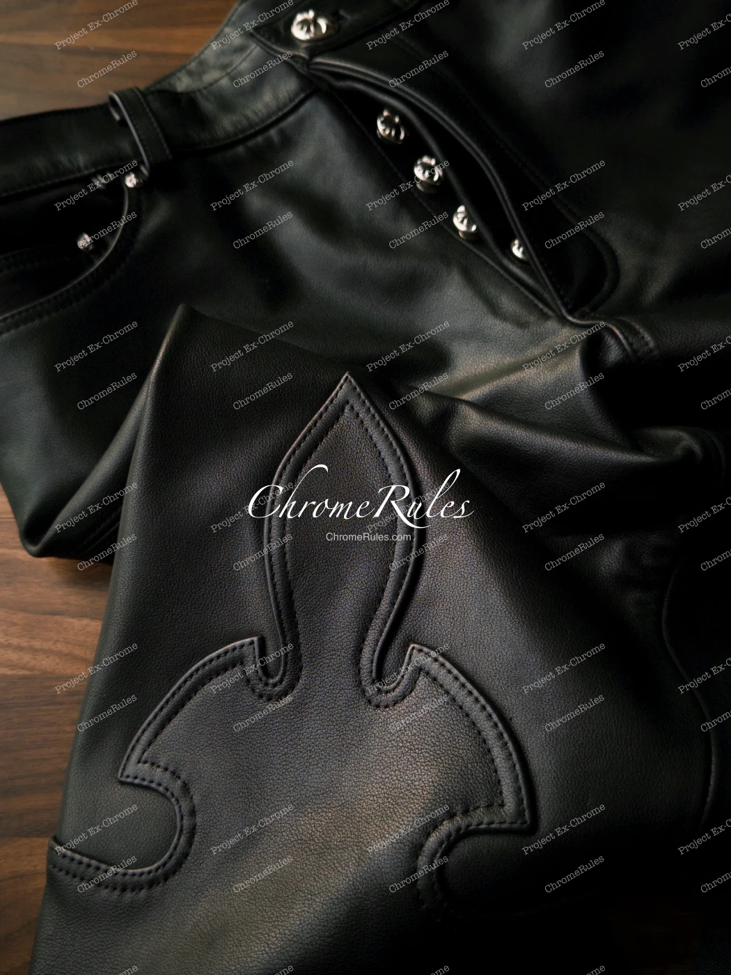 Leather Details — image 1